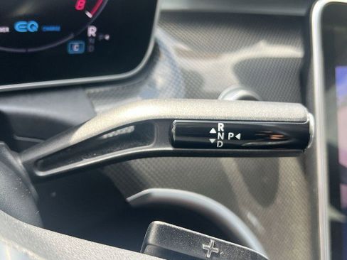 Used 2022 Mercedes-Benz C 300 Sedan image 15