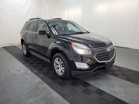Used 2017 Chevrolet Equinox LT AWD/4WD image 13