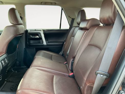 Used 2018 Toyota 4Runner Limited AWD/4WD image 13