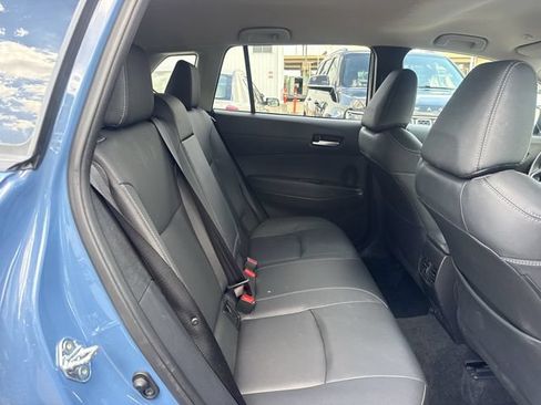 Used 2026 Toyota Corolla Cross XLE AWD/4WD image 31