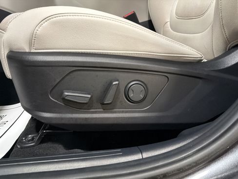 Used 2022 Hyundai Tucson SEL w/ Convenience + Premium Package AWD/4WD image 15