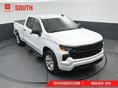 Used 2022 Chevrolet Silverado 1500 Custom AWD/4WD image 45
