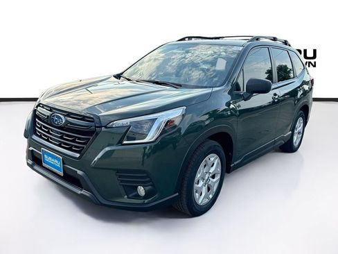 Certified 2023 Subaru Forester AWD/4WD image 3