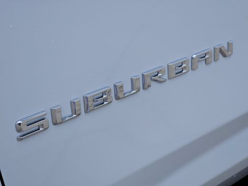New 2026 Chevrolet Suburban High Country AWD/4WD image 6