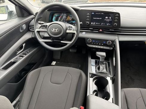 New 2026 Hyundai Elantra Blue image 21