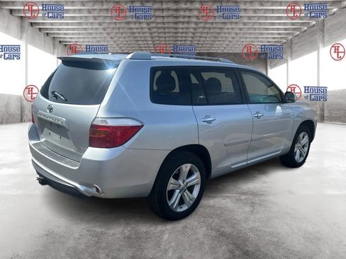 Used 2010 Toyota Highlander Limited AWD/4WD image 5
