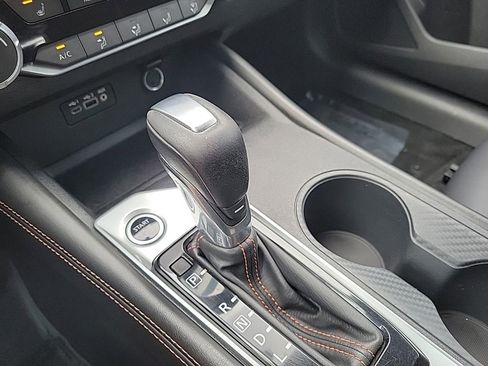 Used 2020 Nissan Altima 2.5 SR w/ Premium Package image 23