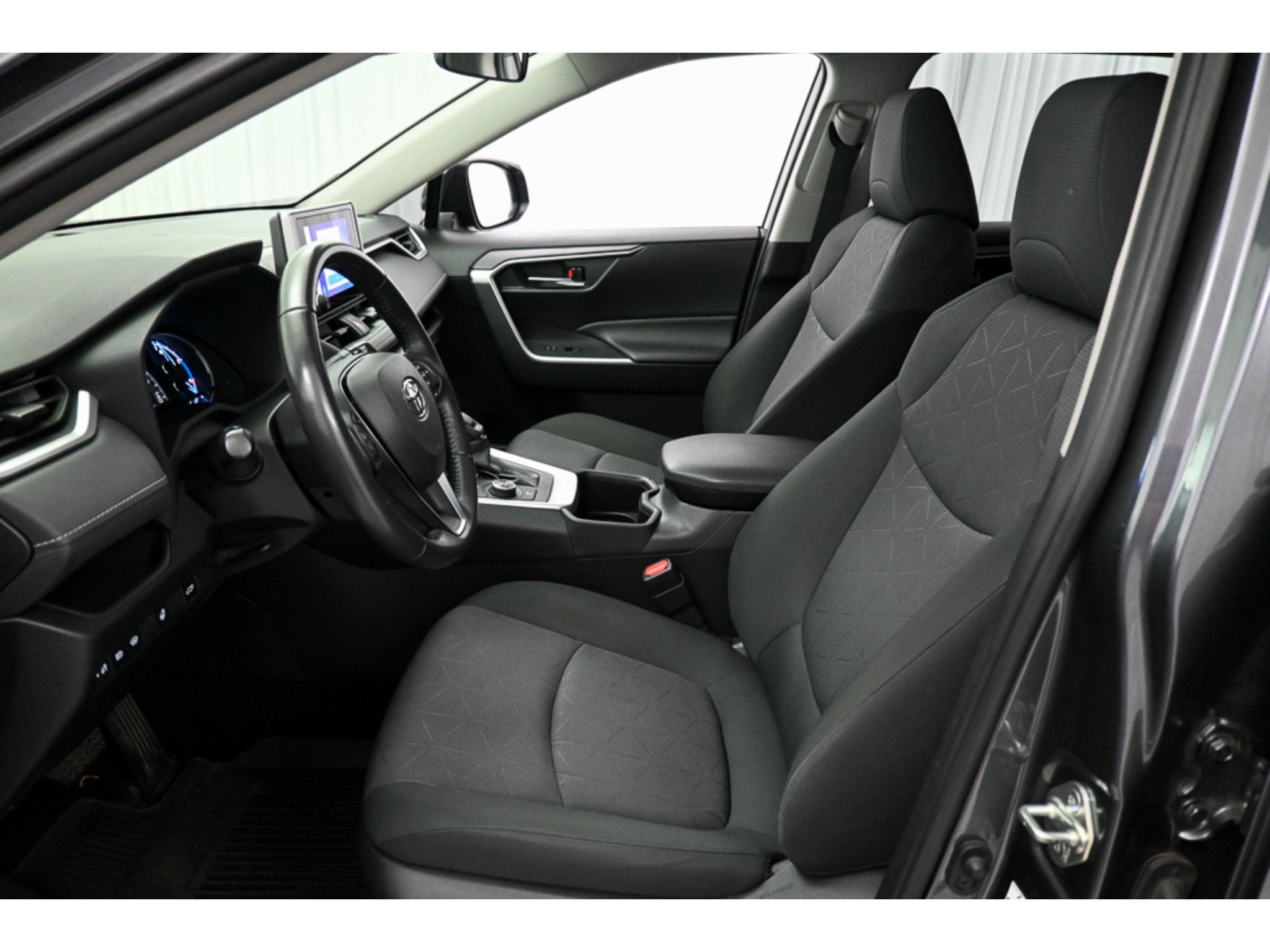 Used 2023 Toyota RAV4 XLE w/ Convenience Package AWD/4WD image 31