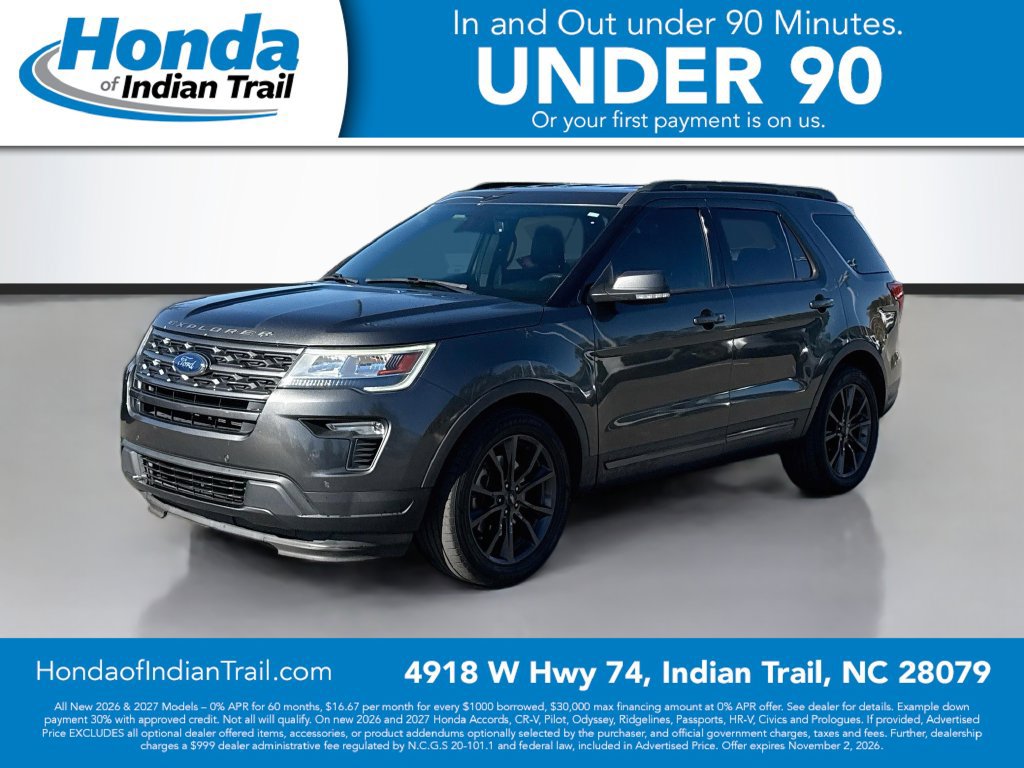 Used 2018 Ford Explorer XLT w/ Equipment Group 202A FWD image 3