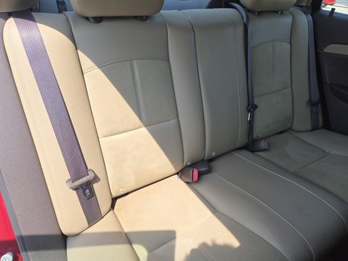 Used 2009 Chevrolet Malibu LT w/ HFV6 Engine Package FWD image 18