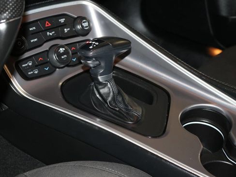 Used 2022 Dodge Challenger GT w/ Driver Convenience Group image 41