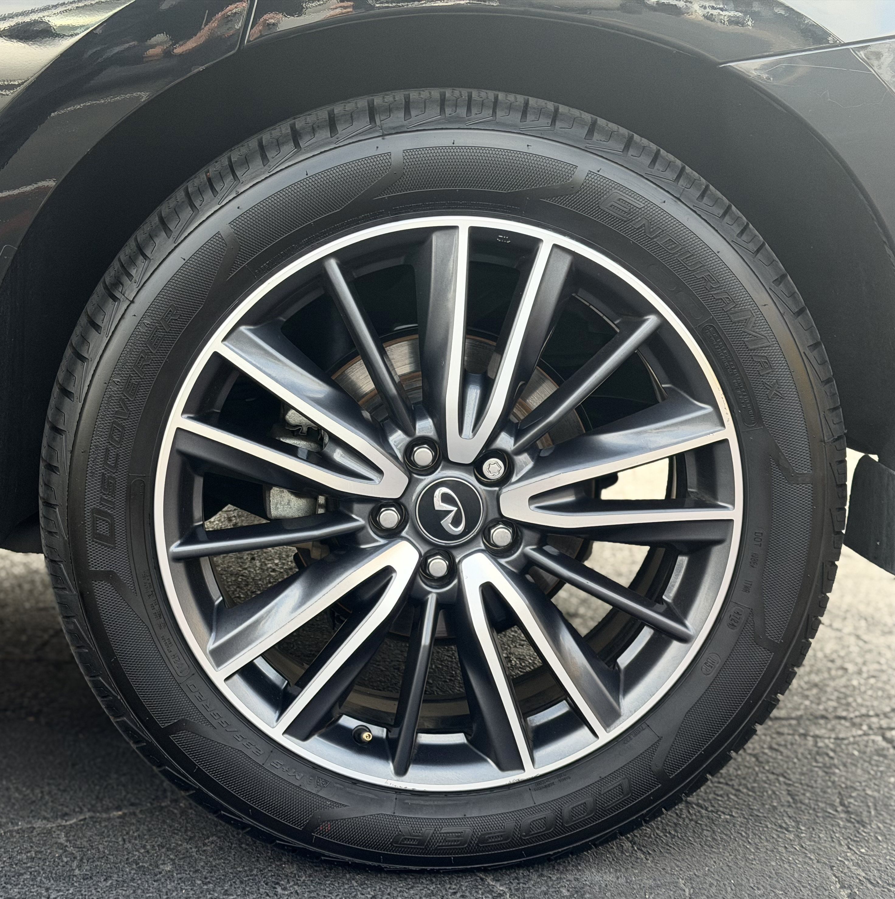 Used 2020 INFINITI QX60 Signature Edition FWD image 7
