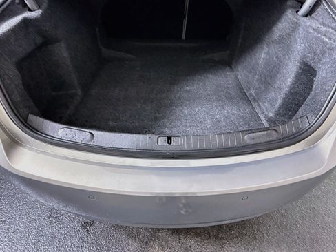 Used 2017 Chevrolet Impala LT w/ Leather Package FWD image 34