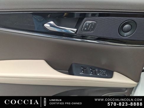 Certified 2022 Lincoln Nautilus Reserve w/ Equipment Group 201A AWD/4WD image 12