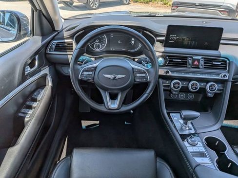 Used 2023 Genesis G70 2.0T AWD/4WD image 15