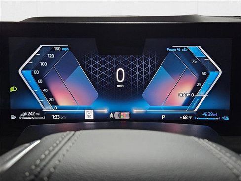 Used 2025 BMW X5 xDrive50e w/ Parking Assistance Package image 10