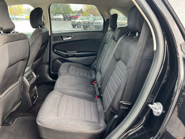 Used 2017 Ford Edge SE AWD/4WD image 5