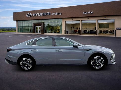 New 2026 Hyundai Sonata SEL AWD/4WD image 4