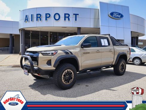 Used 2023 Chevrolet Colorado ZR2 w/ Desert Boss Special Edition image 1