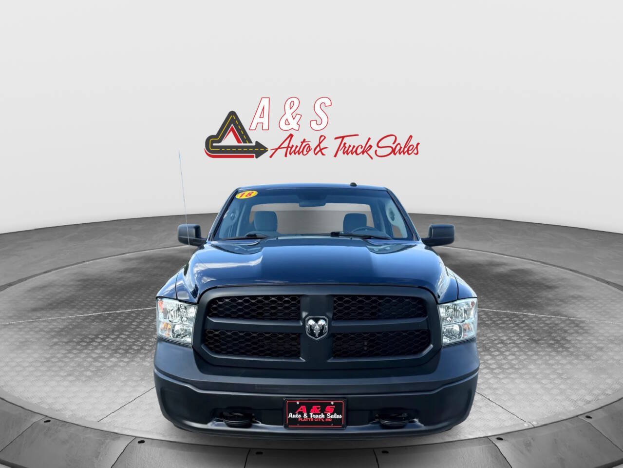Used 2018 RAM 1500 Tradesman w/ Power & Remote Entry Group AWD/4WD image 2