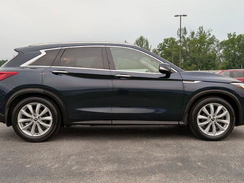 Used 2019 INFINITI QX50 Essential w/ Premium Heat Package AWD/4WD image 6