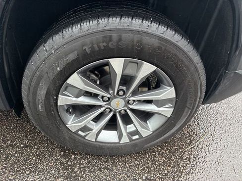 Used 2025 Chevrolet Equinox LT image 12