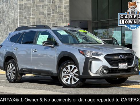 Certified 2025 Subaru Outback Premium image 2