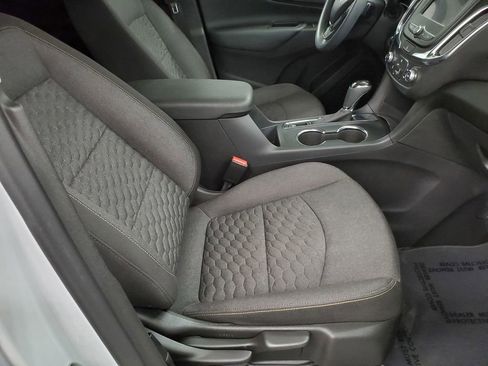 Used 2021 Chevrolet Equinox LT FWD image 21
