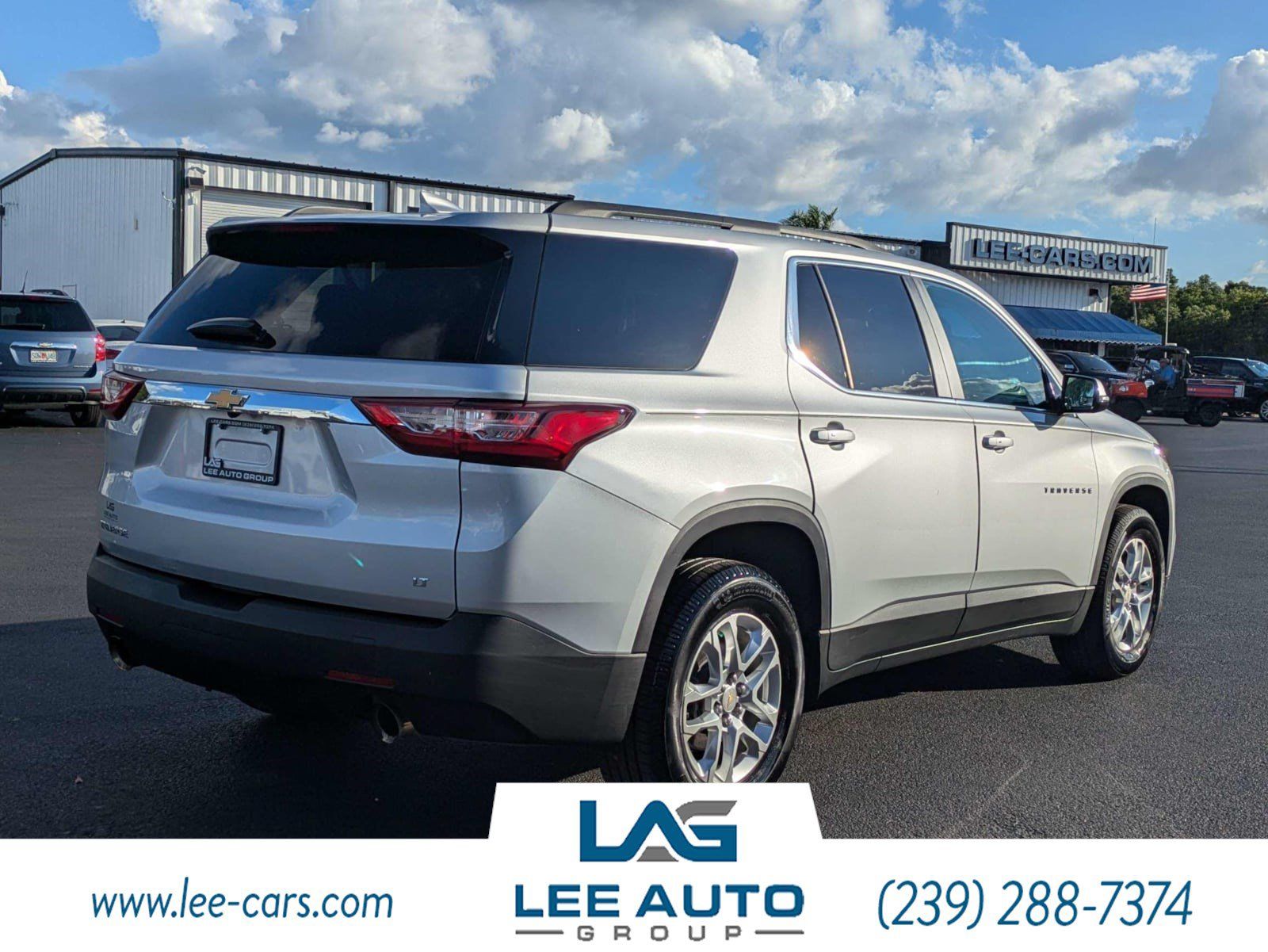 Used 2019 Chevrolet Traverse LT FWD image 3