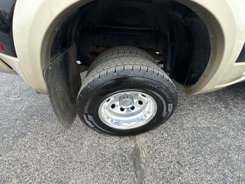 Used 2016 RAM 3500 Laramie Longhorn w/ Convenience Group image 40