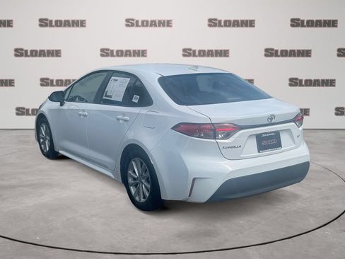Used 2026 Toyota Corolla LE w/ LE Premium Package FWD image 3