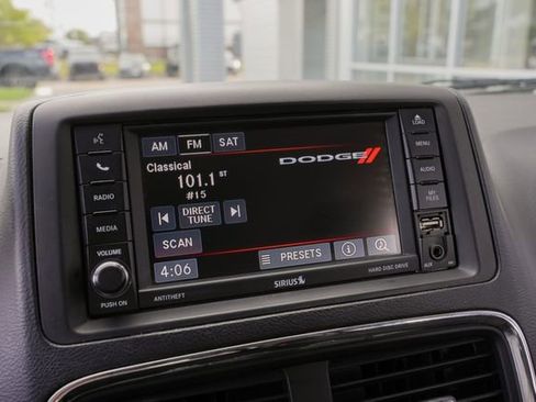Used 2017 Dodge Grand Caravan SE w/ Power Window Group FWD image 44