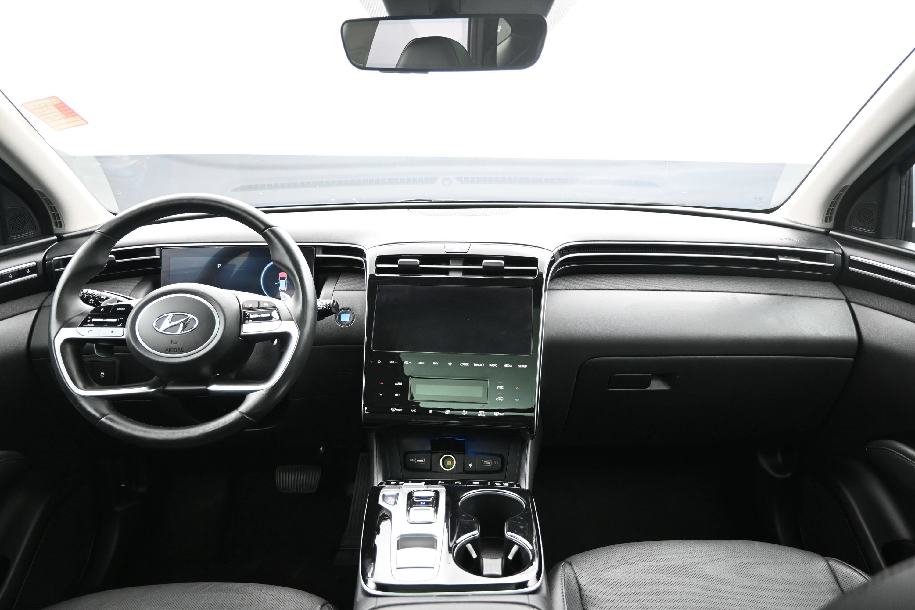 Used 2023 Hyundai Tucson Limited AWD/4WD image 21