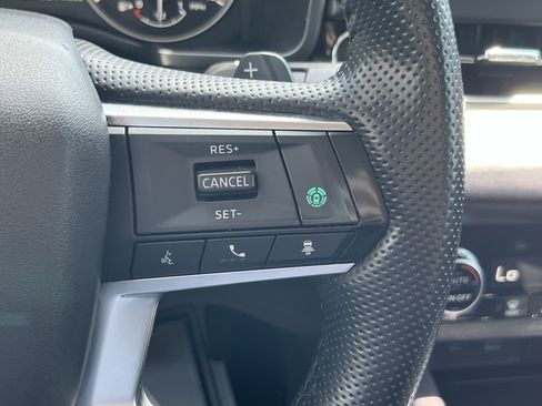 Used 2024 Mitsubishi Outlander SE AWD/4WD image 25