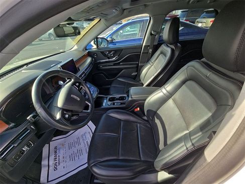 Used 2021 Lincoln Corsair Reserve w/ Equipment Group 201A image 10