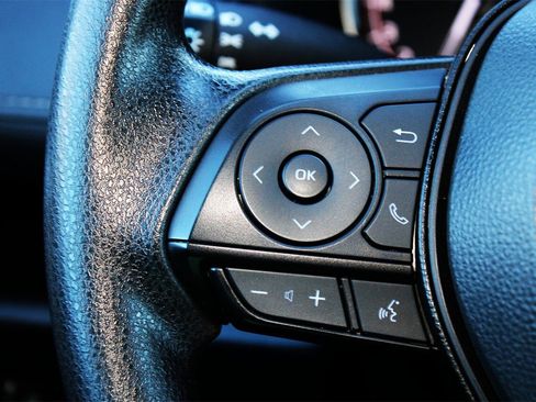 Used 2024 Toyota RAV4 LE image 26