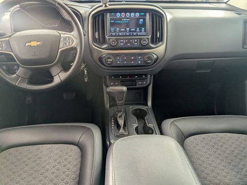 Used 2018 Chevrolet Colorado Z71 AWD/4WD image 23