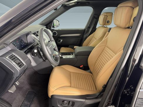 Used 2026 Land Rover Discovery Limited Edition AWD/4WD image 5