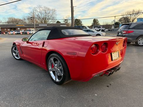 Used 2006 Chevrolet Corvette Convertible w/ Preferred Equipment Group image 8