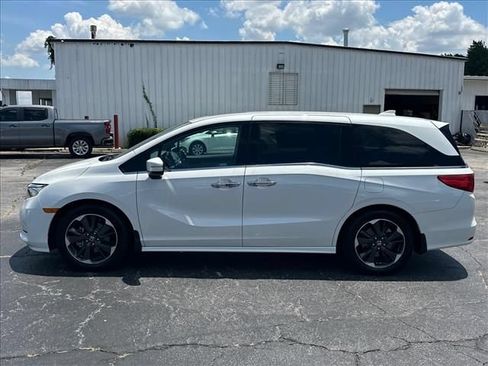 Used 2024 Honda Odyssey Elite image 7