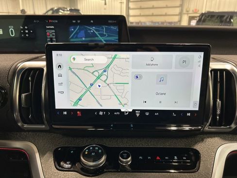 Used 2025 Ford Expedition Tremor image 18