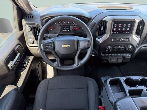 Used 2025 Chevrolet Silverado 2500 Custom w/ Custom Value Package AWD/4WD image 19