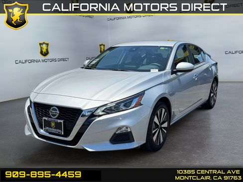 Used 2022 Nissan Altima 2.5 SV FWD image 1