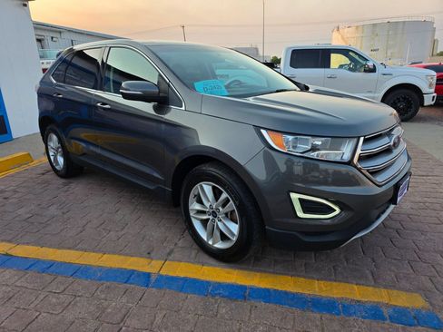 Used 2017 Ford Edge SEL w/ Equipment Group 201A AWD/4WD image 3