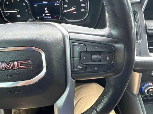 Used 2021 GMC Yukon XL SLT w/ SLT Premium Package AWD/4WD image 12