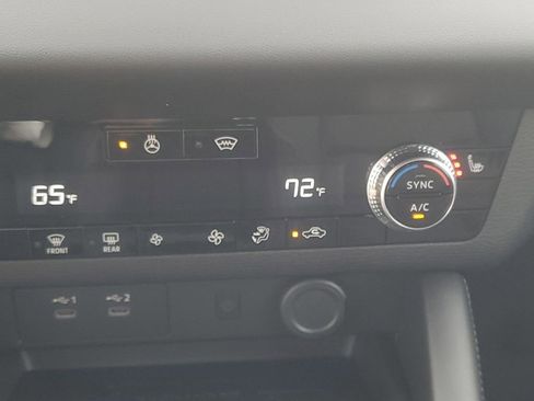 New 2026 Mitsubishi Outlander LE AWD/4WD image 23