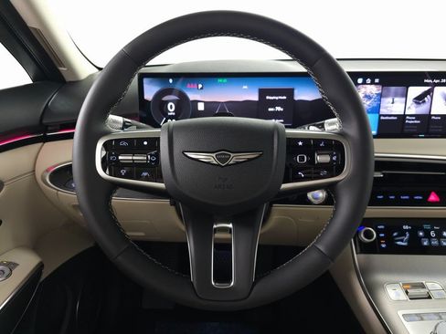 Used 2026 Genesis GV70 2.5T Select AWD/4WD image 14