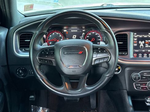 Used 2018 Dodge Charger R/T w/ Blacktop Package RWD image 15