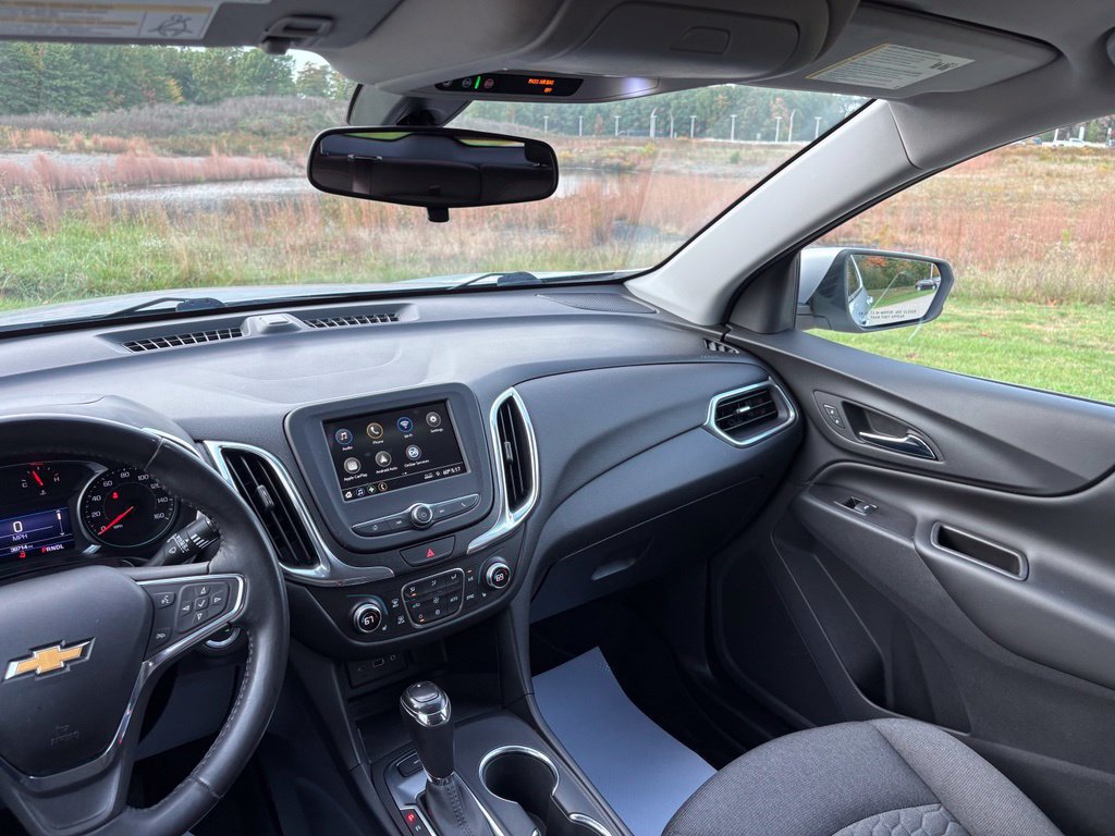 Used 2019 Chevrolet Equinox LT AWD/4WD image 42