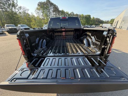 New 2026 RAM 1500 Big Horn AWD/4WD image 19